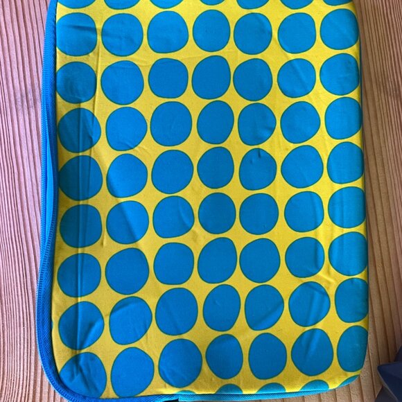 Laptop, IPad, or Tablet Case - Picture 6 of 13